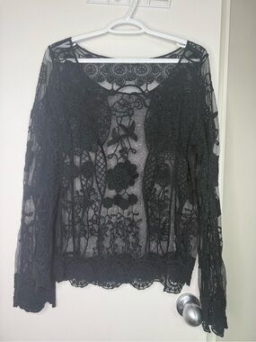 Eclipse Black Floral Lace Long Sleeve Top Large